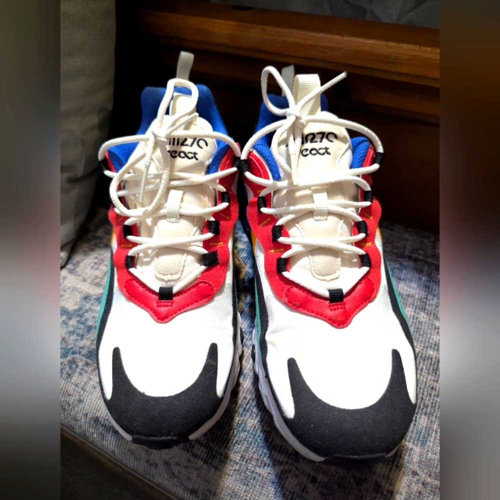 Air Max 270 React Bauhaus size 7y